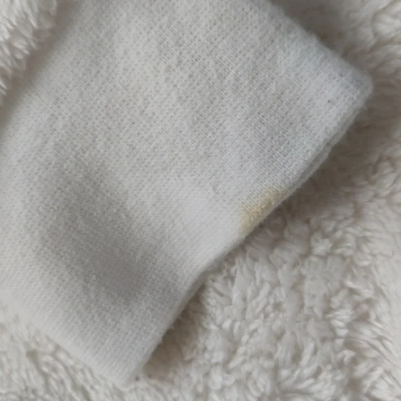 VGUC Girls faux fur jacket - Picture 5 of 5